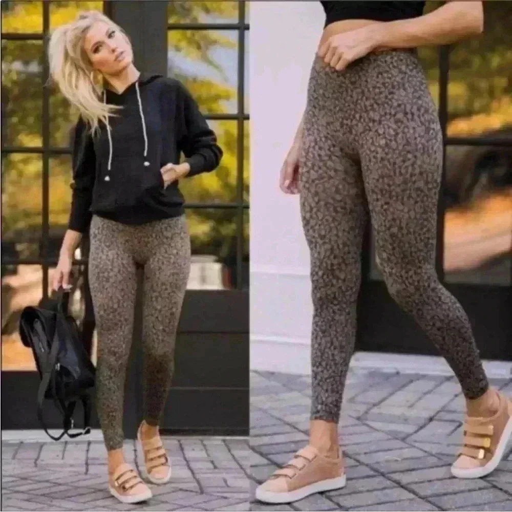 Spanx Seamless Mini Leopard Print Leggings Sz XS